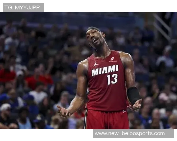 热火队阿德巴约因左脚受伤提前离场本场比赛能否复出尚未确定